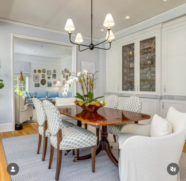 Charles Stewart | High-Quality Custom Upholstered Furniture