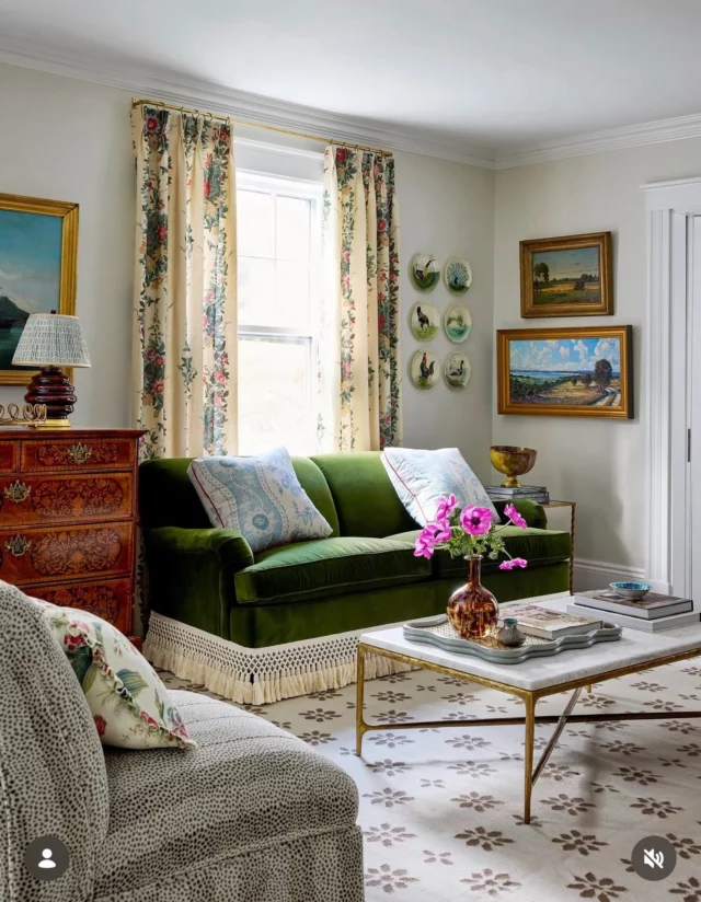 Charles Stewart | High-Quality Custom Upholstered Furniture